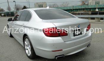 2013 BMW 5-Series iTurbo 4.4L V8 32V RWD full