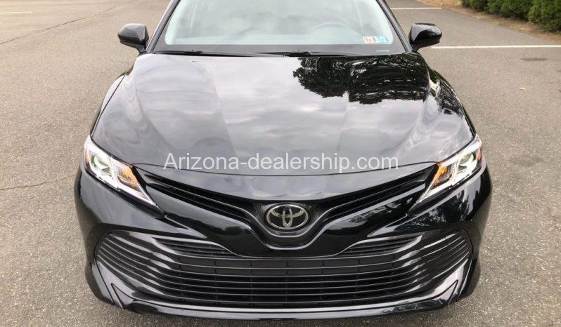 2018 Toyota Camry LE  SALVAGE TITLE $12000 full