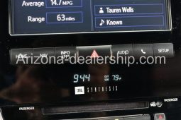 2020 Toyota Land Cruiser Base AWD 4dr SUV full
