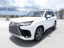 2022 Lexus LX 600 full