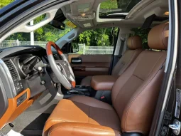 2021 Toyota Sequoia full