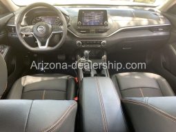 2022 Nissan Altima 2.0 SR 2733 Miles Super Black Clearcoat 4D Sedan 2.0L I4 PDI full
