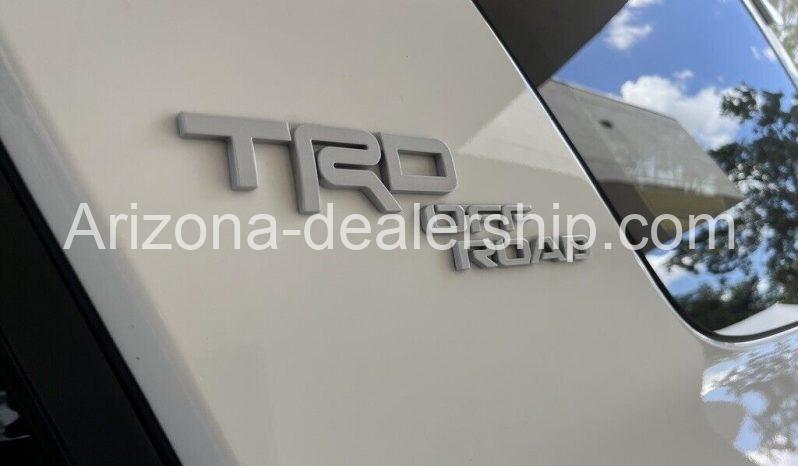 2022 Toyota 4Runner TRD Off-Road White full