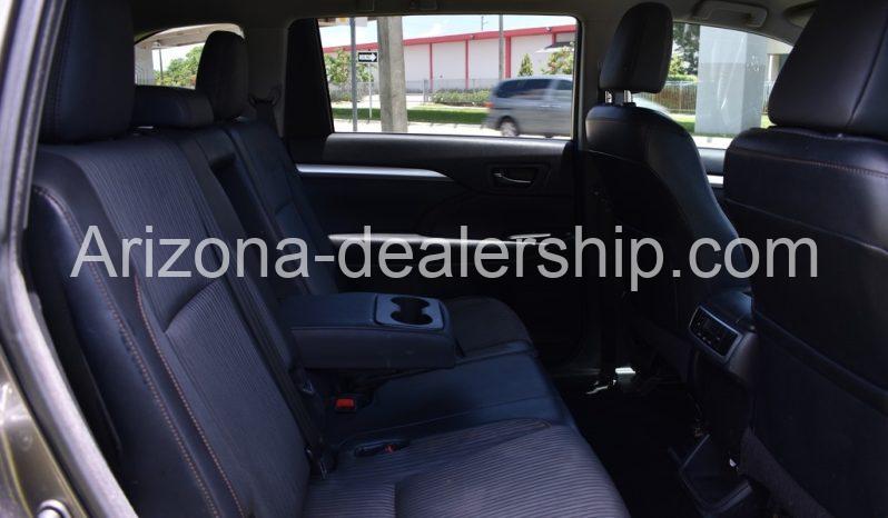 2015 Toyota Highlander LE Plus full