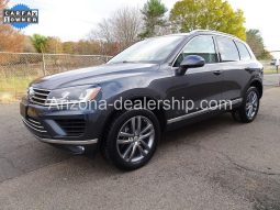 2015 Volkswagen Tiguan SE full