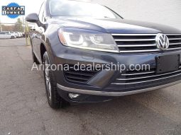 2015 Volkswagen Tiguan SE full