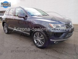 2015 Volkswagen Tiguan SE full