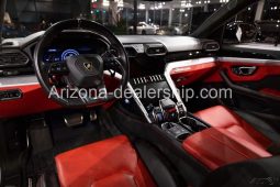 2020 Lamborghini Urus full