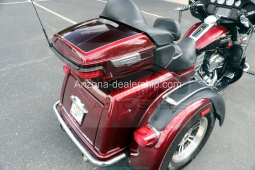 2014 Harley Davidson FLHTCUTG TRI GLIDE 10090 Miles Burgundy/Maroon motorcycle 1 full