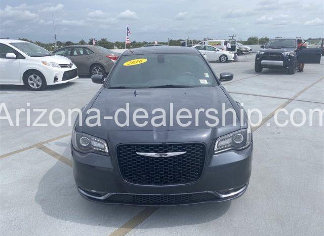 2016 CHRYSLER 300 S full