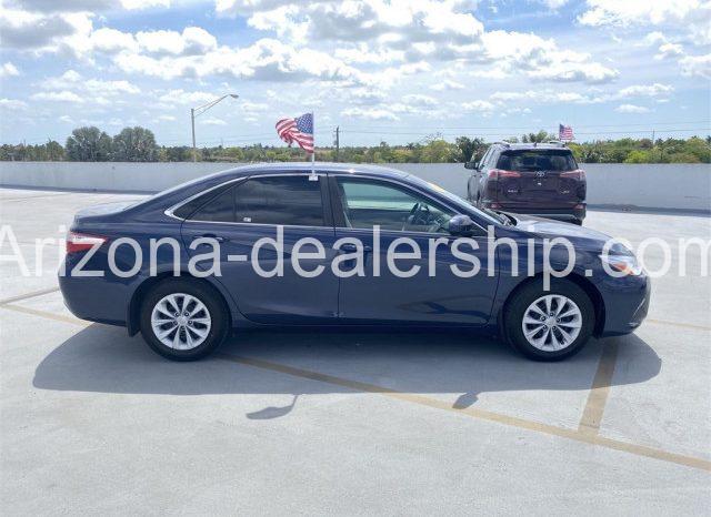 2017 TOYOTA CAMRY LE full