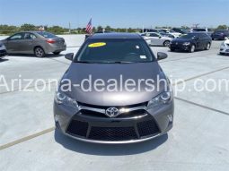 2017 TOYOTA CAMRY SE full