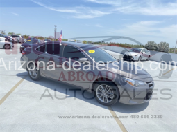 2017 TOYOTA CAMRY SE full