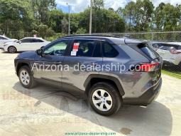 2021 Toyota RAV4 LE FWD 4D full