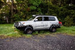 2013 Toyota Land Cruiser KINGSCHARIOT full