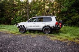 2013 Toyota Land Cruiser KINGSCHARIOT full