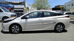 2018 Toyota Prius Premium full