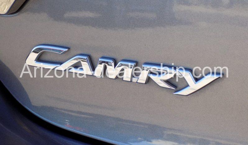 2017 Toyota Camry SE Auto full