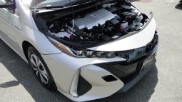 2018 Toyota Prius Premium full