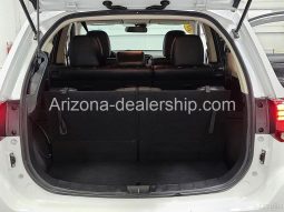 2016 Mitsubishi Outlander SE full