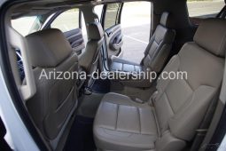 2015 Chevrolet Suburban LTZ full