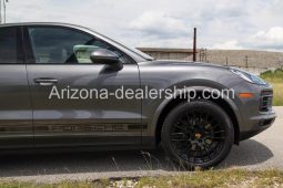 2020 Porsche Cayenne Coupe full