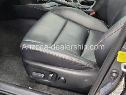 2017 Toyota RAV4 SE full