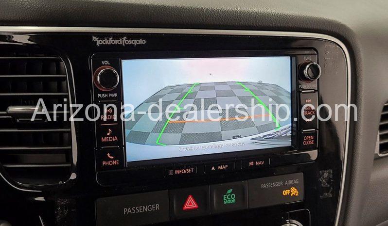 2016 Mitsubishi Outlander SE full