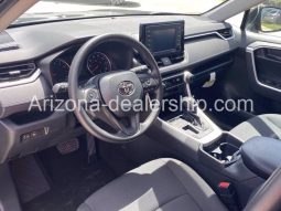 2021 Toyota RAV4 LE FWD 4D Sport Utility full