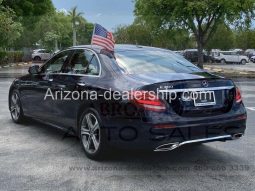 2018 Mercedes-Benz E-Class E 300 full