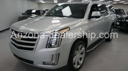 2020 Cadillac Escalade Luxury 4×4 4dr SUV full