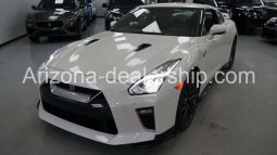 2020 Nissan GT-R Premium full