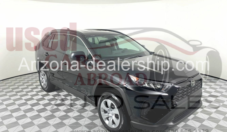 2020 Toyota RAV4 LE full