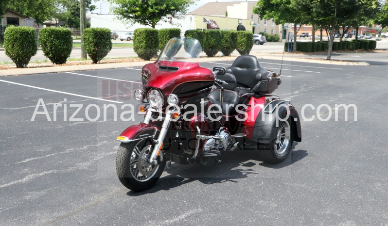 2014 Harley Davidson FLHTCUTG TRI GLIDE full