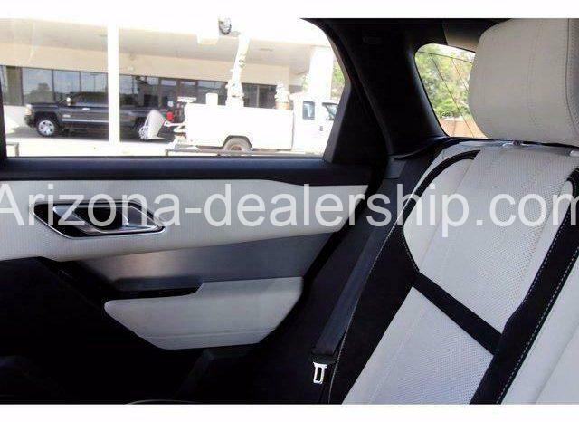 2020 Land Rover Range Rover P250 full