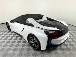 2019 BMW i8 Roadster full