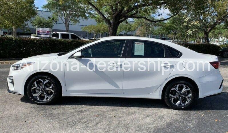 2019 Kia Forte LXS full