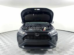 2020 Toyota RAV4 LE full