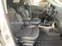 2020 Jeep Compass Latitude full