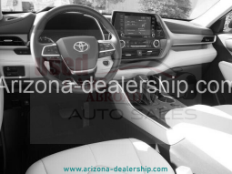 2021 Toyota Highlander XLE full