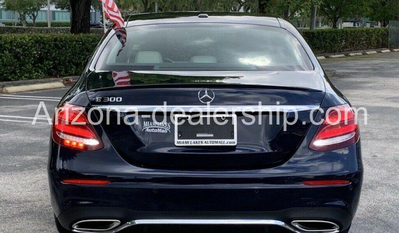 2018 Mercedes-Benz E-Class E 300 full