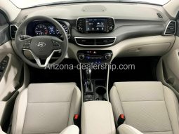 2020 Hyundai Tucson SE full