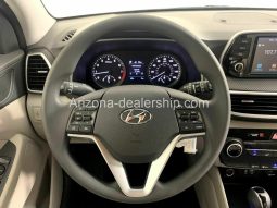 2020 Hyundai Tucson SE full