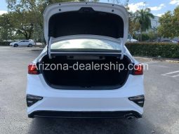 2019 Kia Forte LXS full