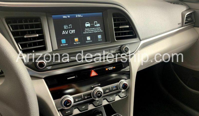 2020 Hyundai Elantra SEL full