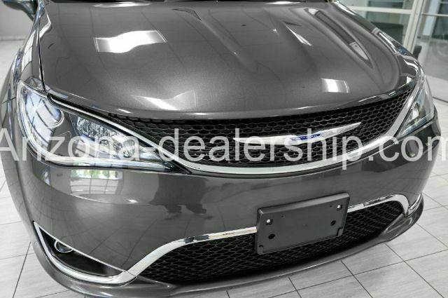 2020 Chrysler Pacifica Limited full