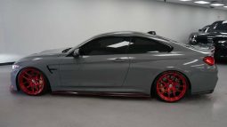 2019 BMW M4 CS 2dr Coupe full