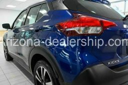 2019 Nissan Kicks SV full