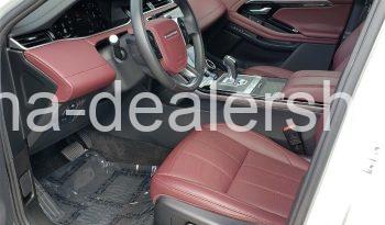 2020 Land Rover Range Rover SE full