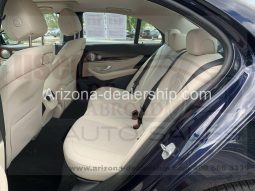 2018 Mercedes-Benz E-Class E 300 full